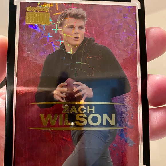 ZACH WILSON SKYBOX UNIVERSE ROOKIE - Picture 5 of 5